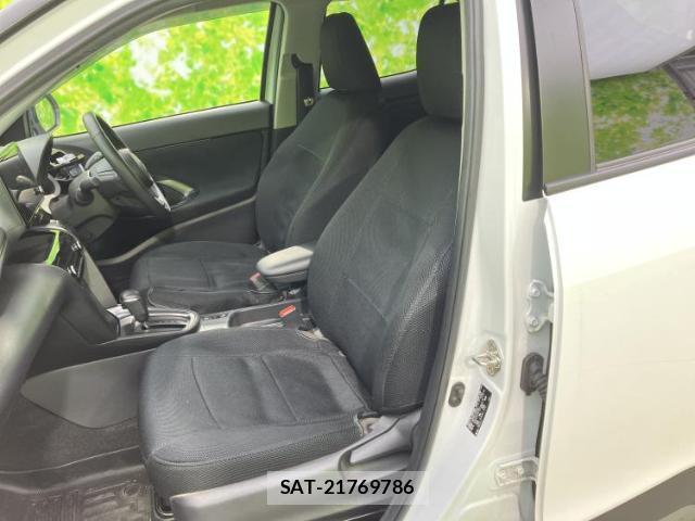 Toyota YARIS CROSS 2024-04 8225459-5