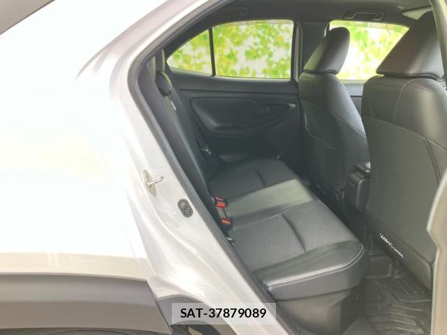 Toyota YARIS CROSS 2024-04 8225528-4