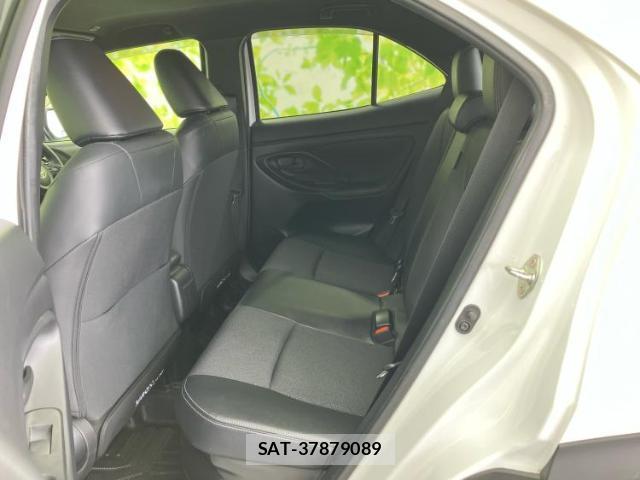 Toyota YARIS CROSS 2024-04 8225528-6