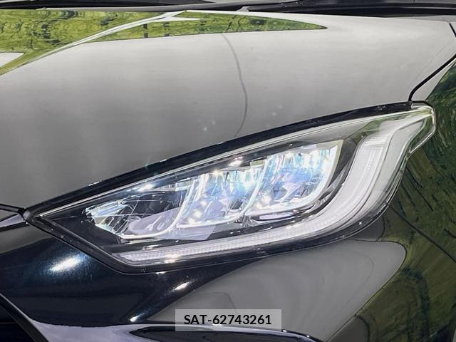 Toyota YARIS 2020-05 8216274-11