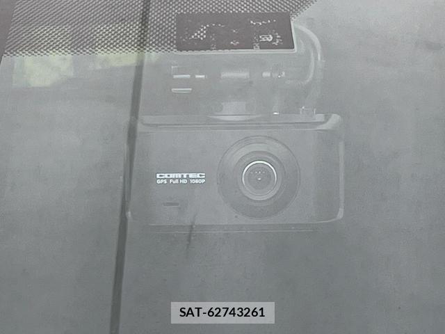 Toyota YARIS 2020-05 8216274-5