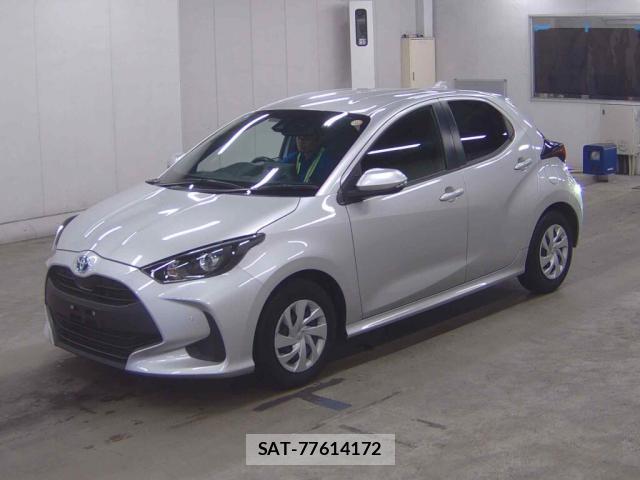 Toyota YARIS 2021-07 8217018-3