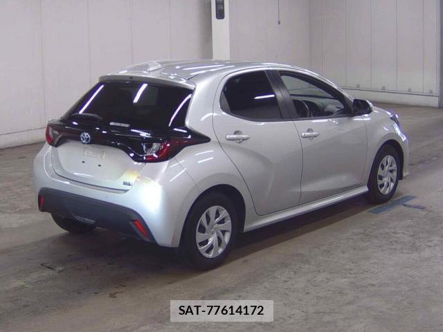 Toyota YARIS 2021-07 8217018-4