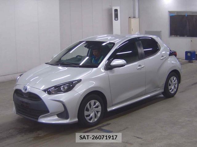 Toyota YARIS 2021-10 8217055-3