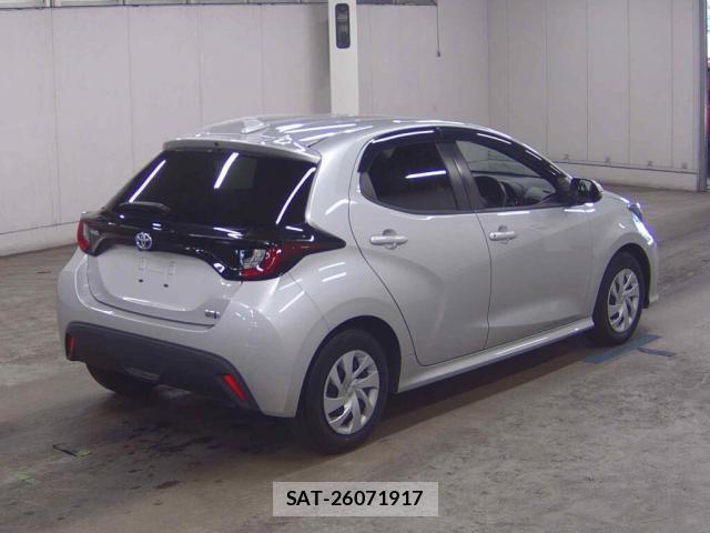 Toyota YARIS 2021-10 8217055-4