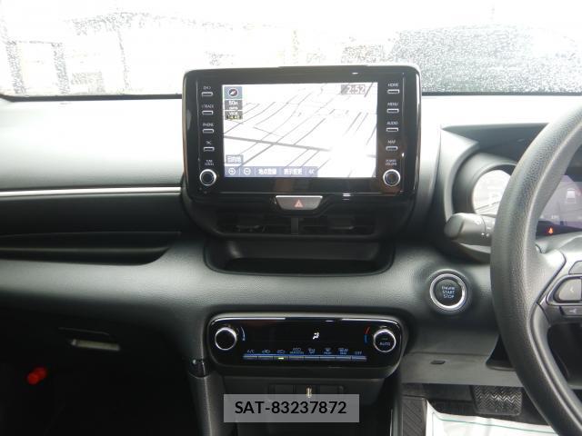 Toyota YARIS 2020-09 8217182-14
