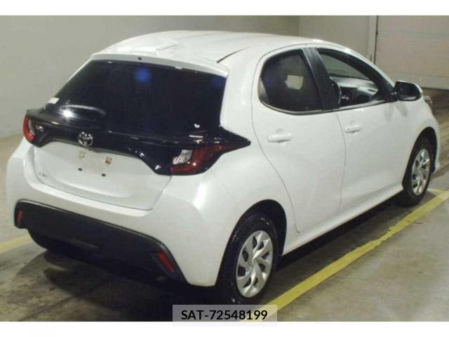Toyota YARIS 2023-03 8217627-1