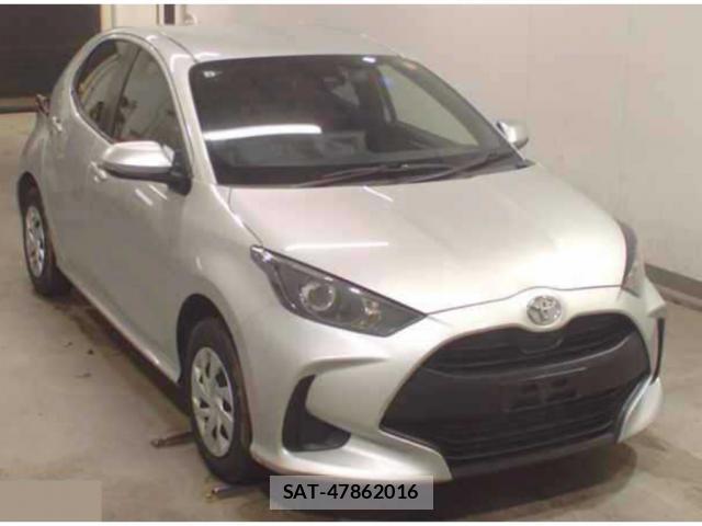 Toyota YARIS 2022-04 8217631-3