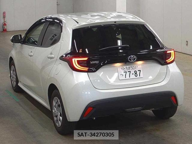 Toyota YARIS 2022-07 8217762-1