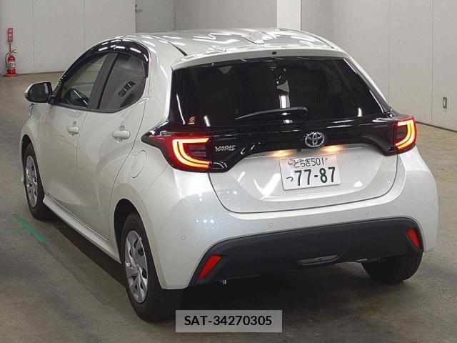 Toyota YARIS 2022-07 8217762-3