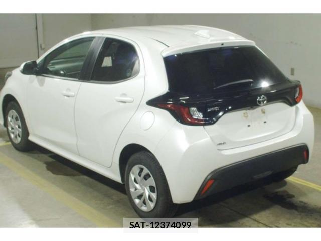Toyota YARIS 2023-03 8217949-1