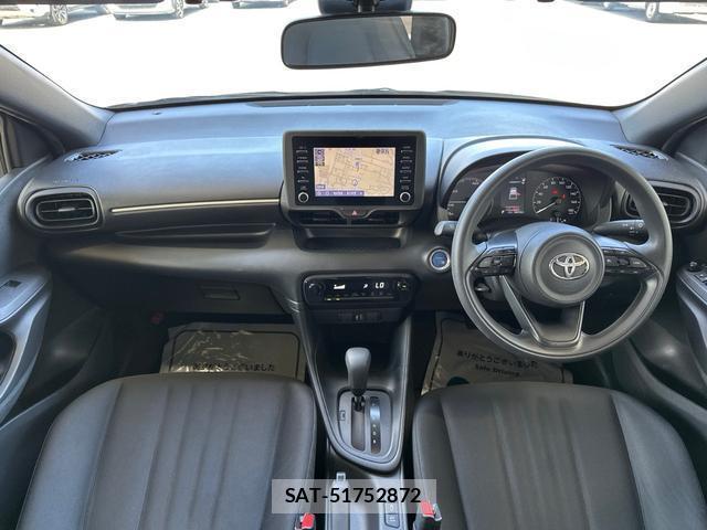 Toyota YARIS 2023-07 8218422-1