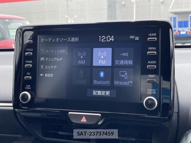 Toyota YARIS 2023-08 8219933-9