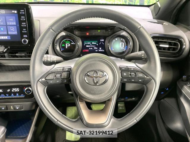 Toyota YARIS 2020-03 8220745-10