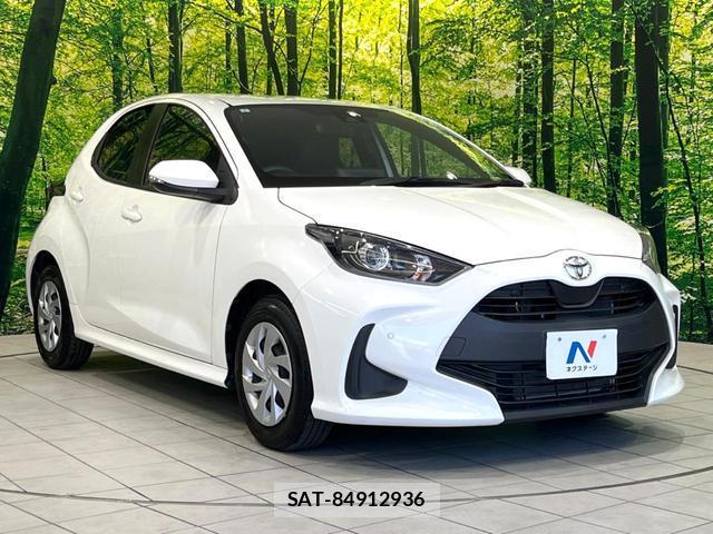 Toyota YARIS 2021-08 8220867-12