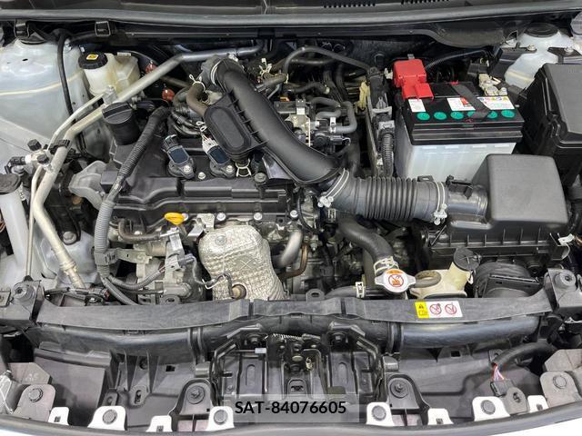 Toyota YARIS 2022-01 8221583-17