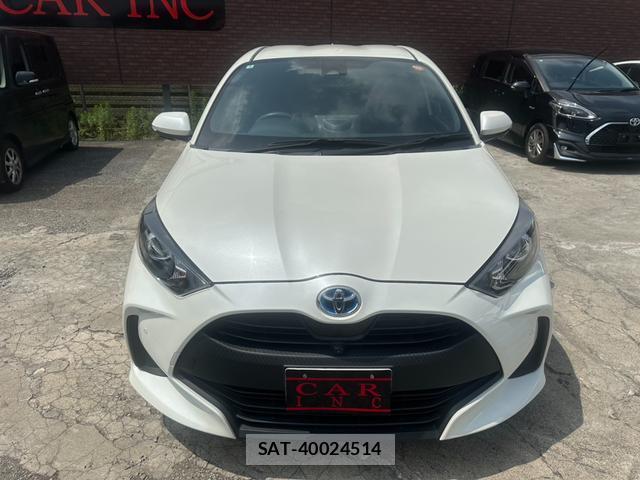 Toyota YARIS 2022-07 8221951-12
