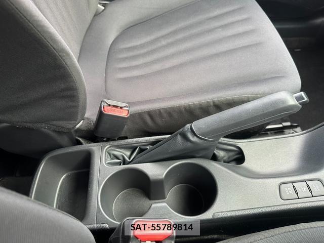 Toyota YARIS 2020-07 8221953-3
