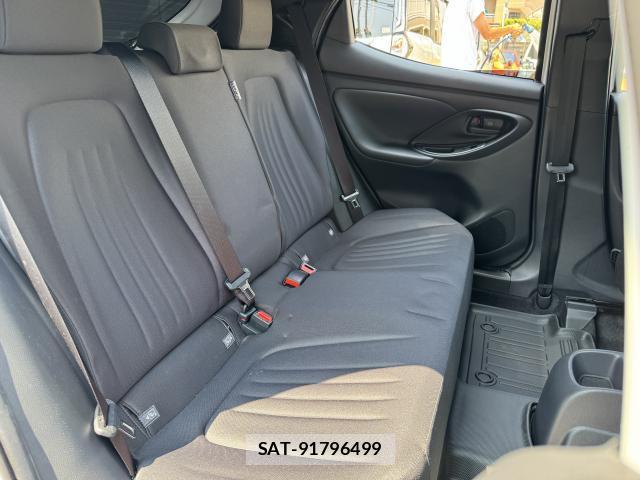Toyota YARIS 2023-11 8222326-17