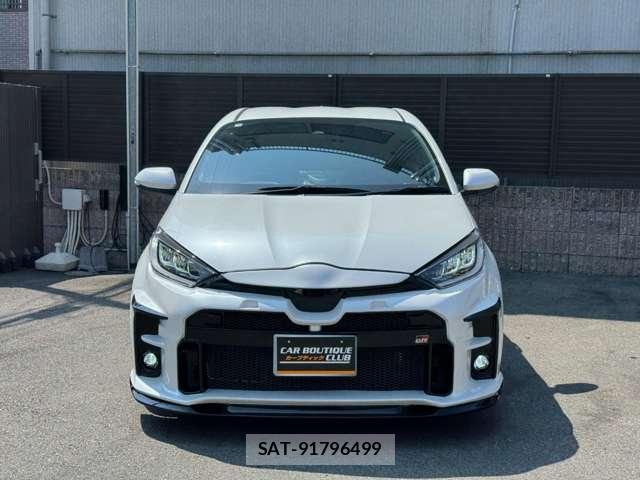 Toyota YARIS 2023-11 8222326-4