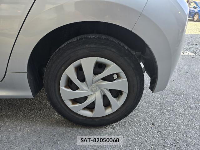 Toyota YARIS 2021-01 8222904-19