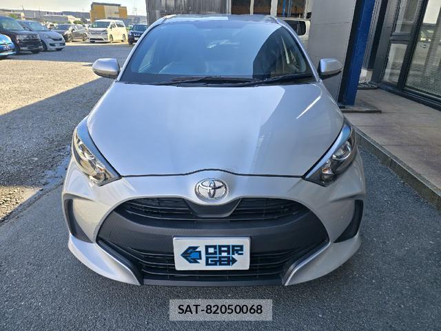 Toyota YARIS 2021-01 8222904-3