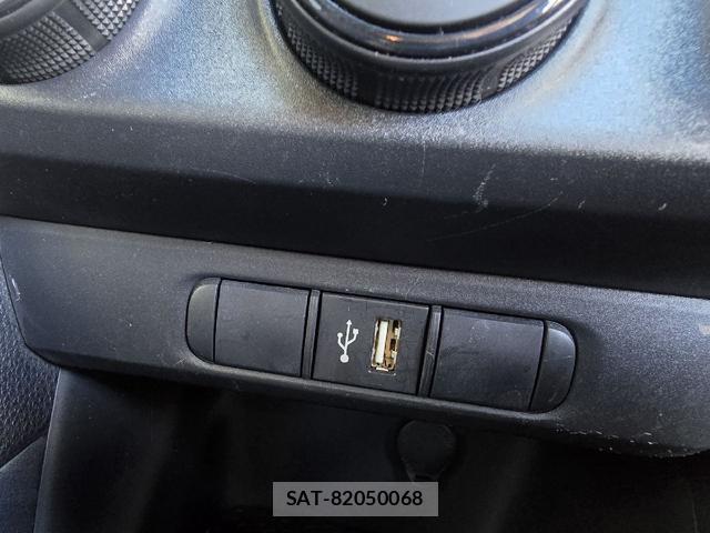 Toyota YARIS 2021-01 8222904-9