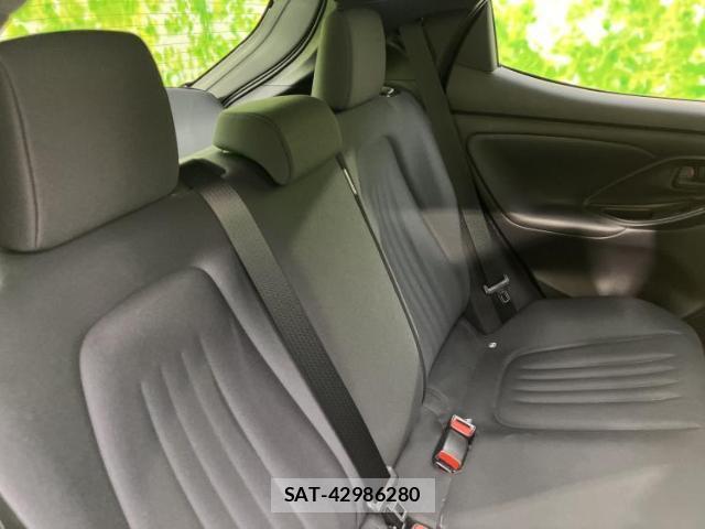 Toyota YARIS 2022-02 8225067-4
