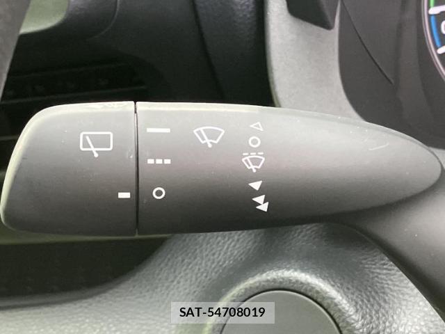 Toyota YARIS 2025-03 8225137-12
