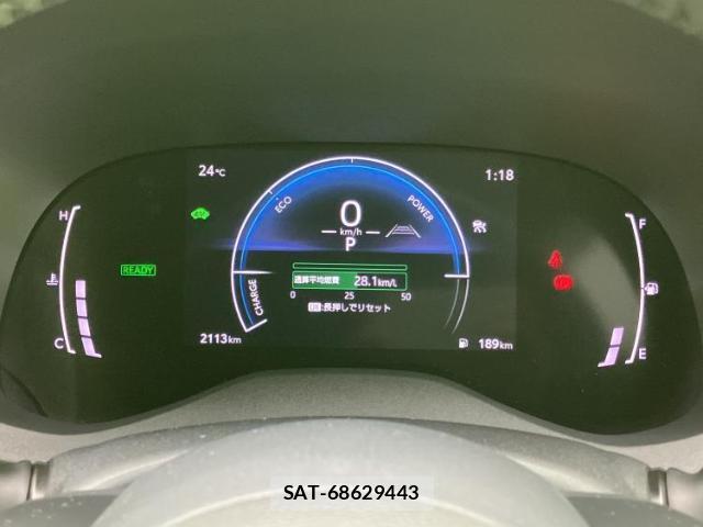 Toyota YARIS 2025-04 8225270-13