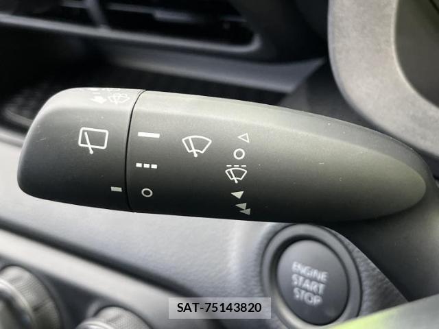 Toyota YARIS 2026-05 8225283-14
