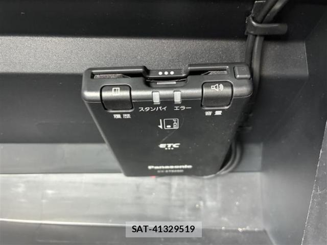 Toyota YARIS 2020-08 8225530-14