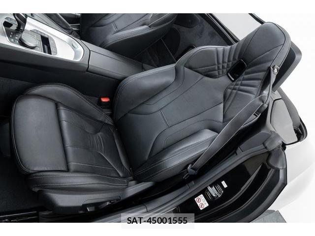 Bmw Z4 2019-06 8221750-12