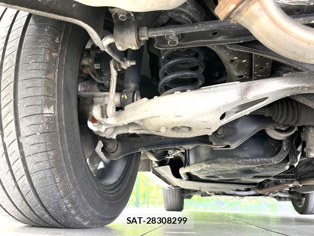 Honda ZR-V 2022-11 8216109-19
