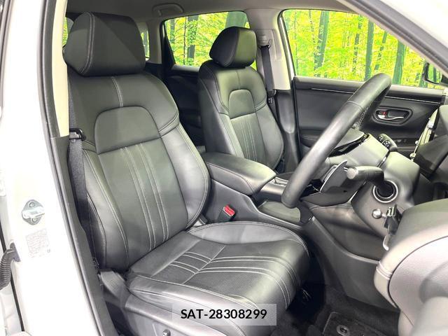 Honda ZR-V 2022-11 8216109-7