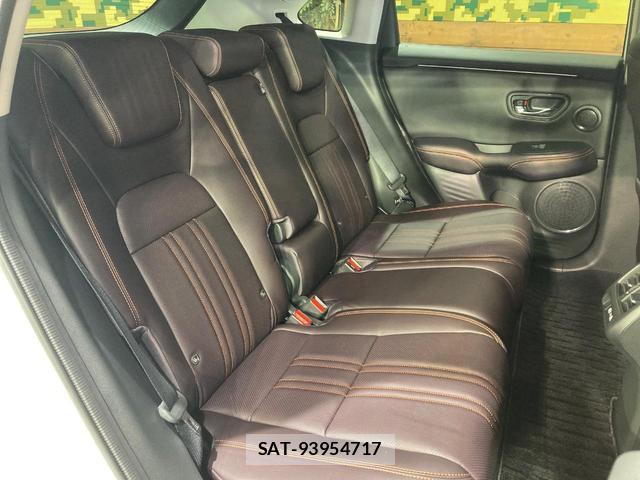 Honda ZR-V 2023-10 8217293-9