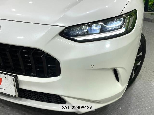 Honda ZR-V 2023-08 8219410-13