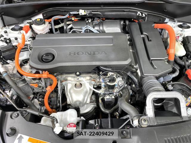 Honda ZR-V 2023-08 8219410-17