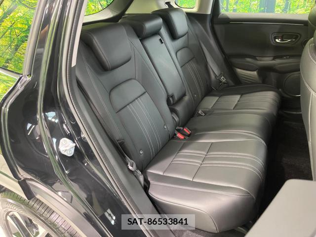 Honda ZR-V 2024-10 8219718-8