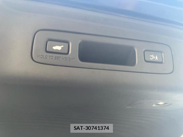 Honda ZR-V 2025-04 8219814-10