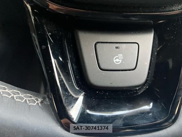 Honda ZR-V 2025-04 8219814-17