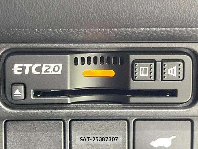 Honda ZR-V 2024-11 8222660-4