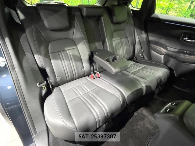 Honda ZR-V 2024-11 8222660-8