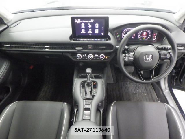 Honda ZR-V 2023-07 8223470-2