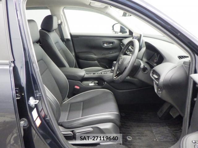 Honda ZR-V 2023-07 8223470-3