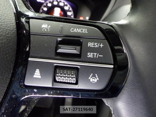 Honda ZR-V 2023-07 8223470-4