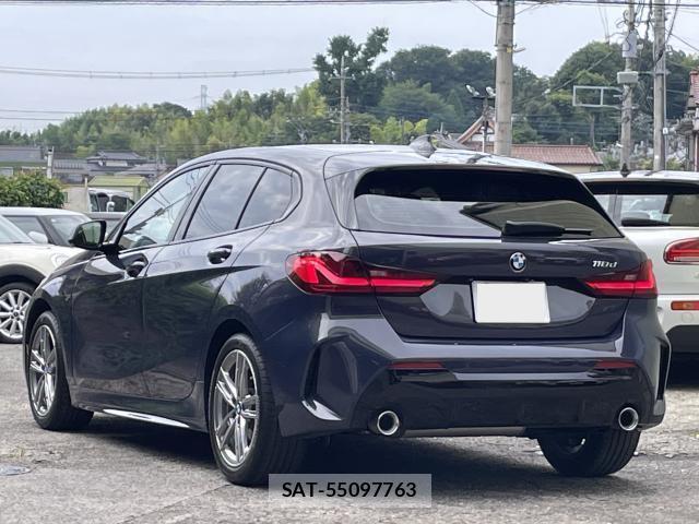 Bmw 1 SERIES 2022-10 8283316-1