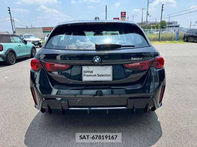 Bmw 1 SERIES 2025-04 8284716-2