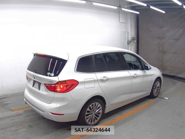 Bmw 2 SERIES 2019-06 8278877-5