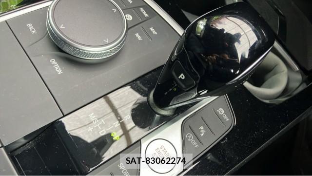 Bmw 2 SERIES 2022-06 8281426-14